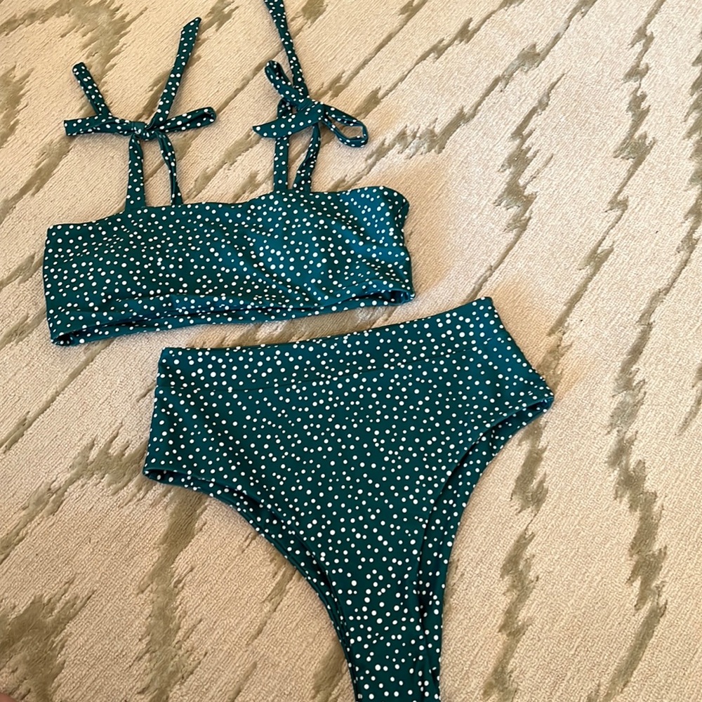 Bandeau bikini